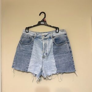 PacSun Icon High rise denim mom short two-tone size 30